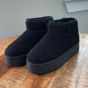 You Make Me Feel Warm & Fuzzy Black Booties!